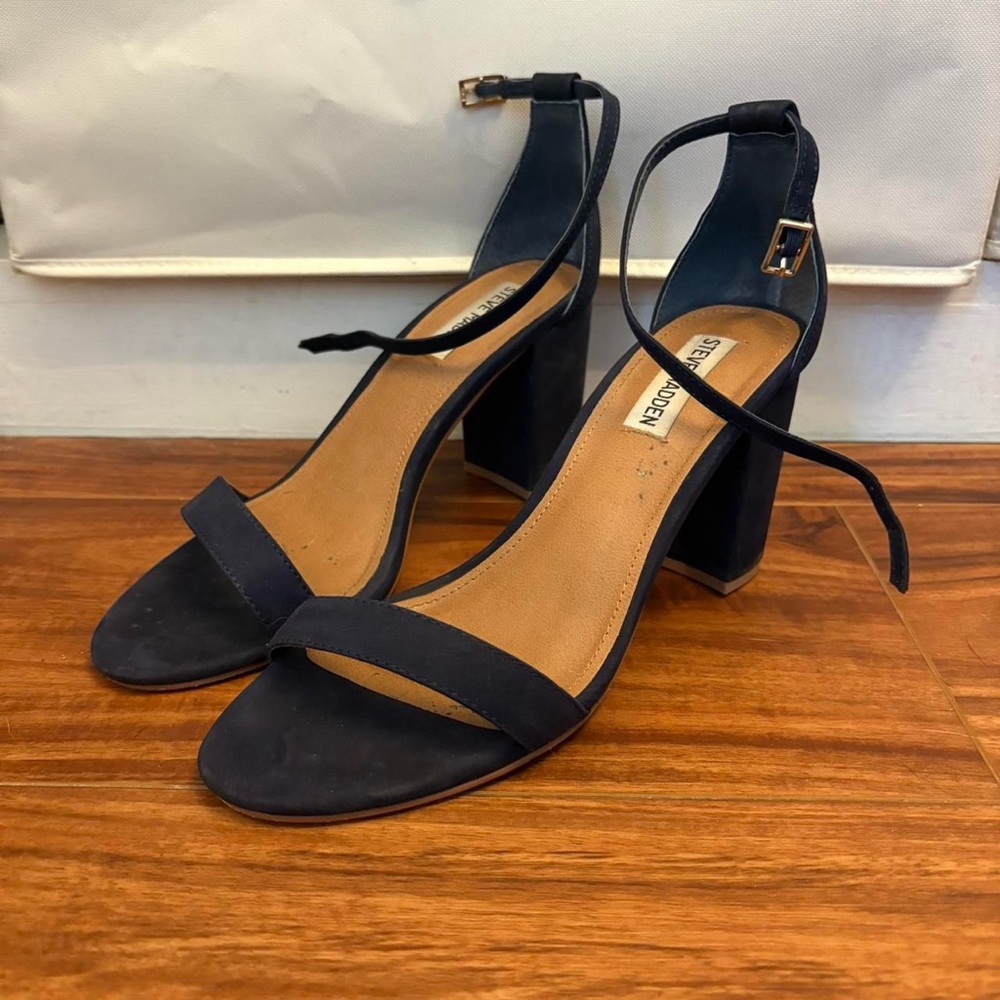 Steve Madden Navy Strappy Sandals
